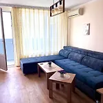 Panoramaview Lazur Apartment Burgas